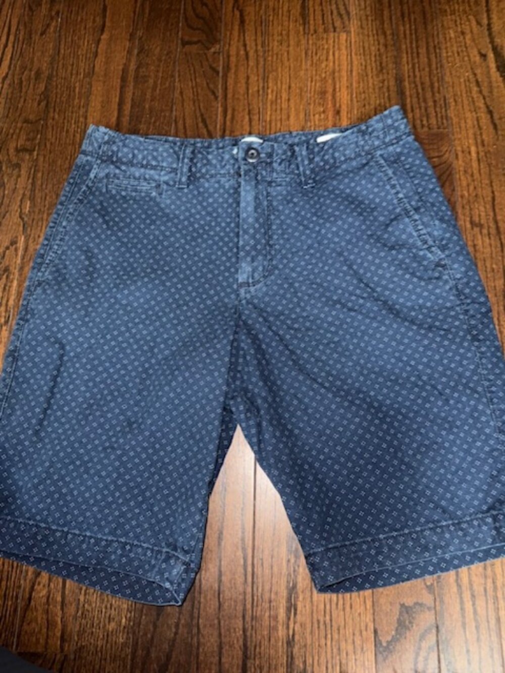 Mens Gap Blue Dot vintage wash khaki shorts